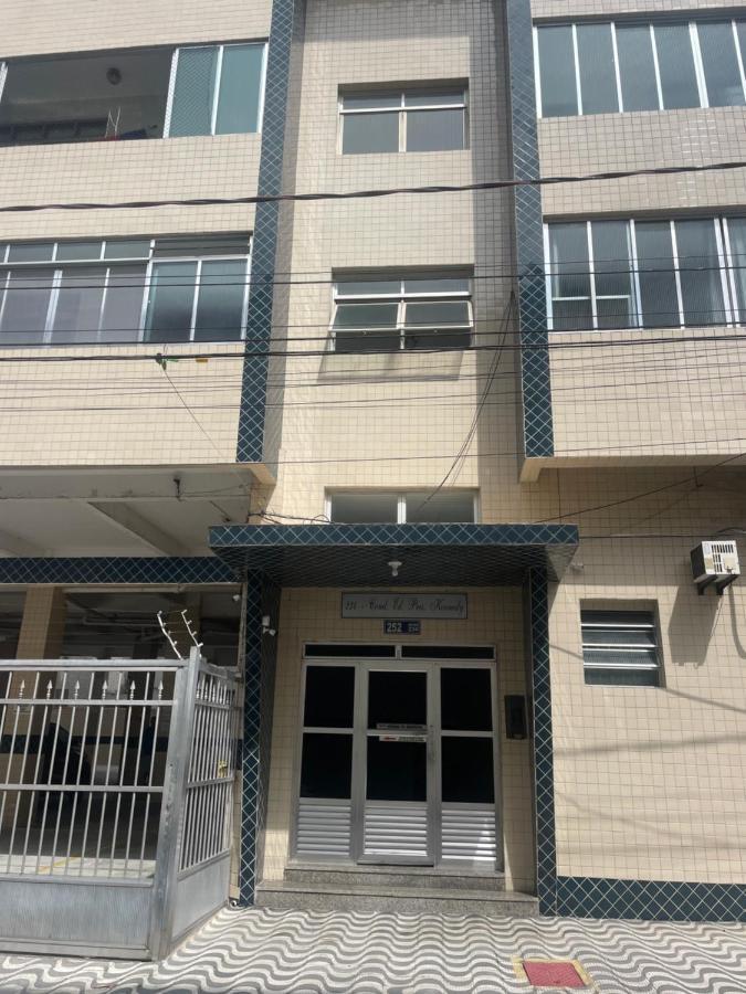 Apto 5 Pessoas Canto Do Forte Av Mallet Praia Grande Apartment Exterior photo